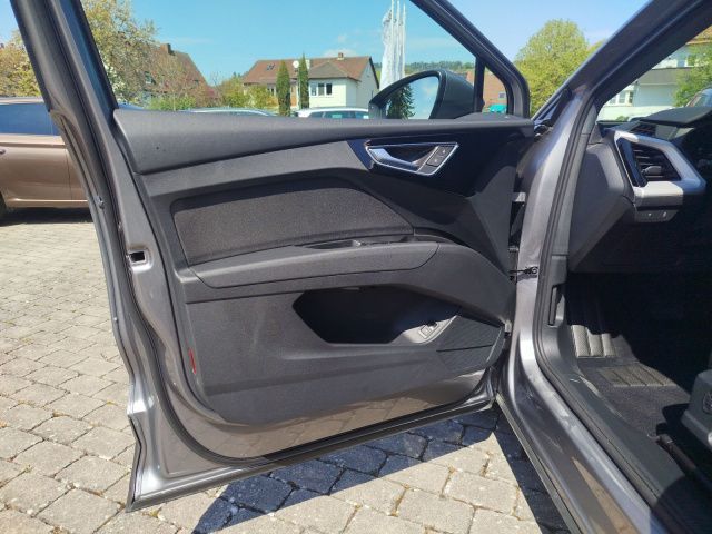 Fahrzeugabbildung Audi Q4 e-tron 55 kWh Brutto advanced
