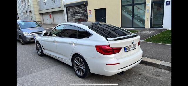 BMW 320 Gran Turismo Gran Turismo 320d xDrive Lu...