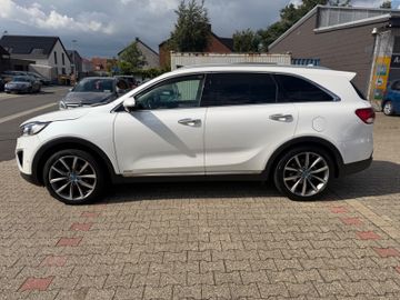 KIA Sorento - 8