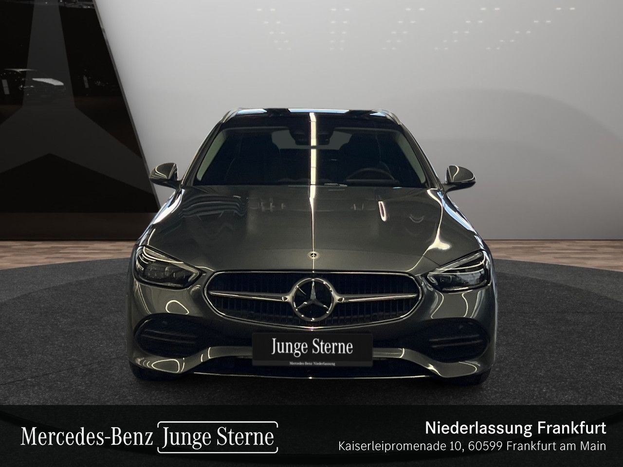 Mercedes-Benz C 300 d T Avantgarde Pano AHK Distr DigiLig HuD foto 3