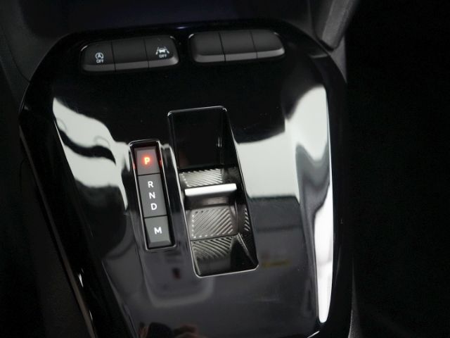 Corsa F FACELIFT EDITION AT+LED LICHT+SITZ-/LENK