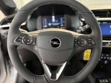 Fotografie 18 des Opel Corsa GS 1.2 Direct Injection Turbo