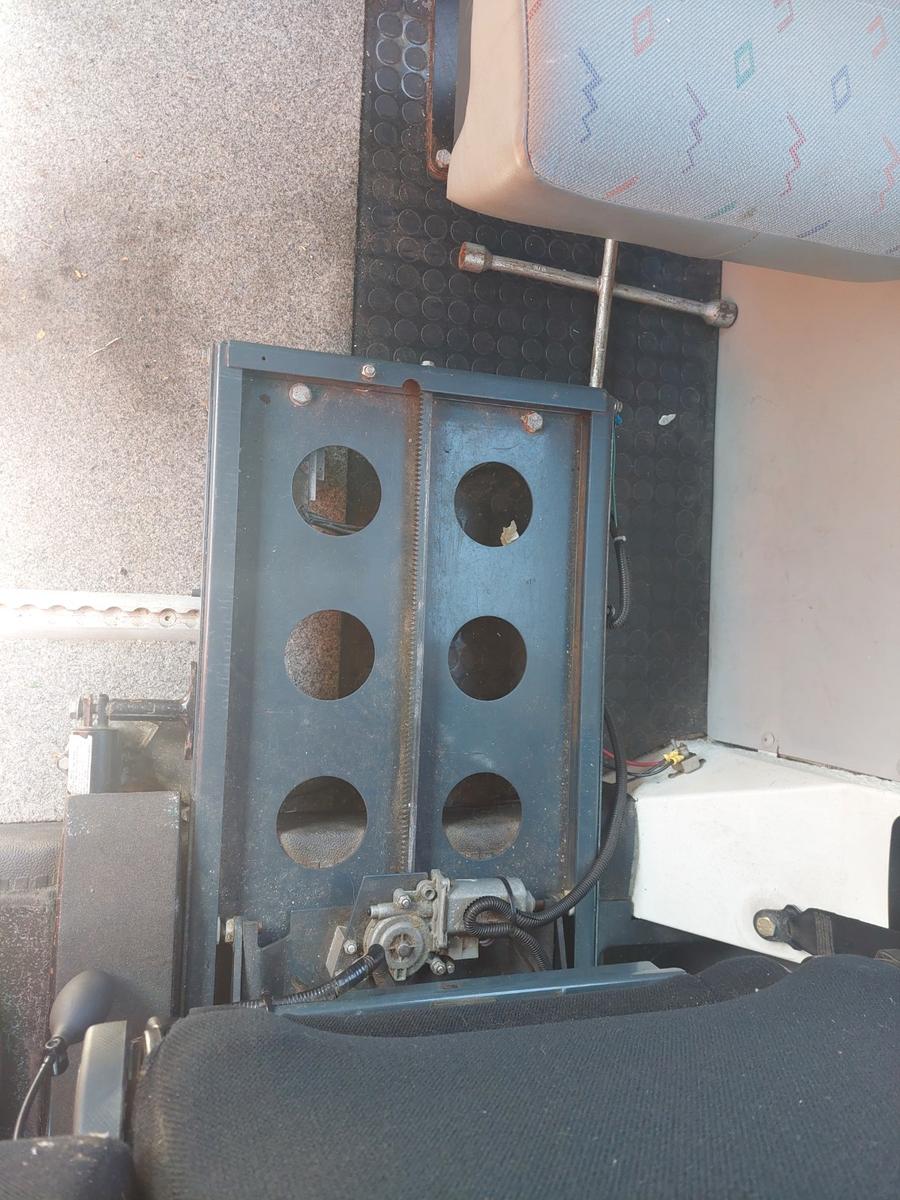 Volkswagen Gut gepfl. T4 m. Rolli-Rampe, Autom., Benzin+Gas