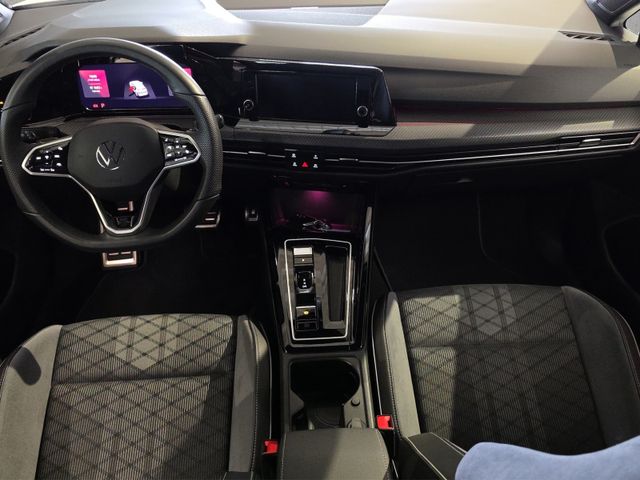 Golf VIII R-Line 1.5 eTSI DSG*ACC*AMBIENTE*