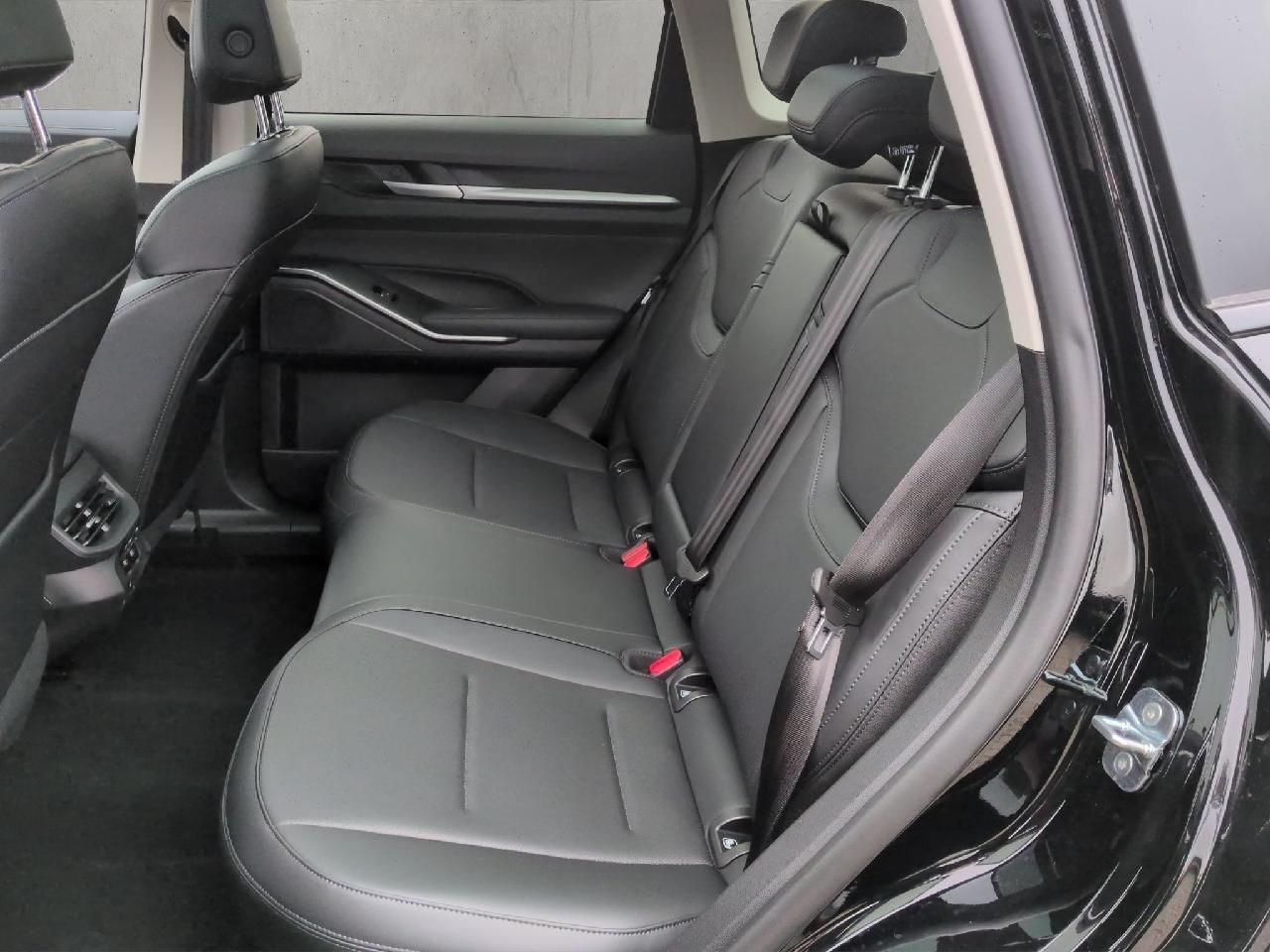 Fahrzeugabbildung GWM Haval H6 1.5 HEV 179 kW FWD Luxury