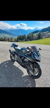 Suzuki GSXR 750