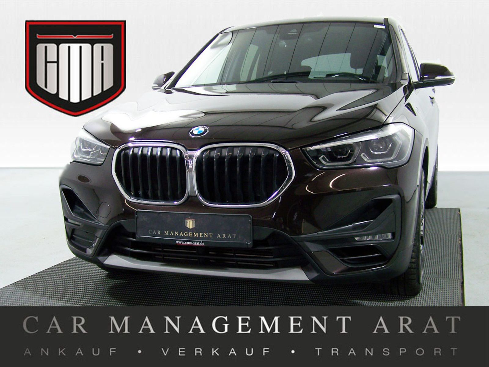 BMW X1 xDrive 20 i Advantage AUTOM PANOR