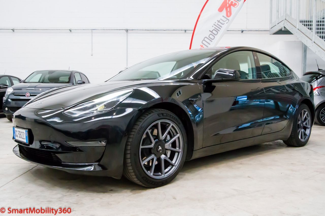 TESLA Tesla Model 3 Long Range Dual Motor AWD - Promo 