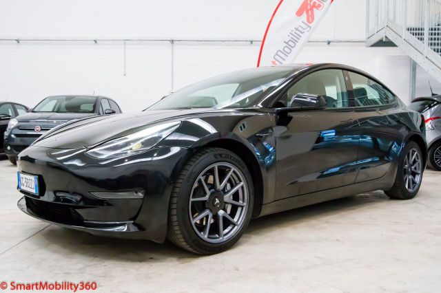 TESLA Tesla Model 3 Long Range Dual Motor AWD - Promo 