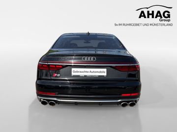 Audi S8 - 5