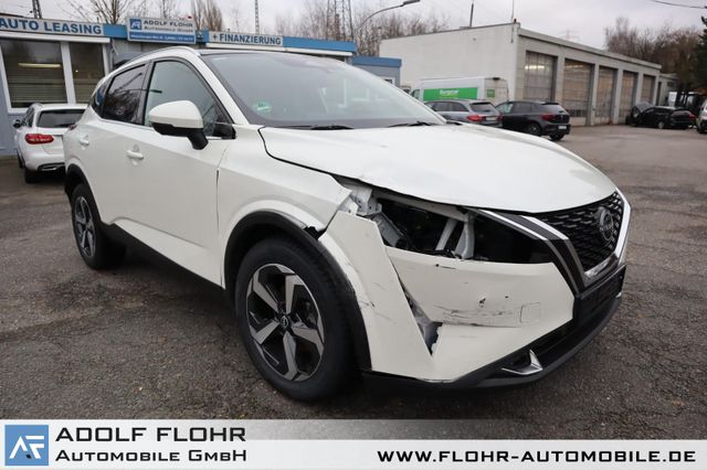 Nissan Qashqai 1.3 i N-Connecta Kamera. Navi. Klimaaut.