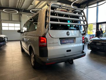 Volkswagen T5 *CAMPER*KÜCHE*BETT(aufklappbar)*ESSTISCH*AHK*