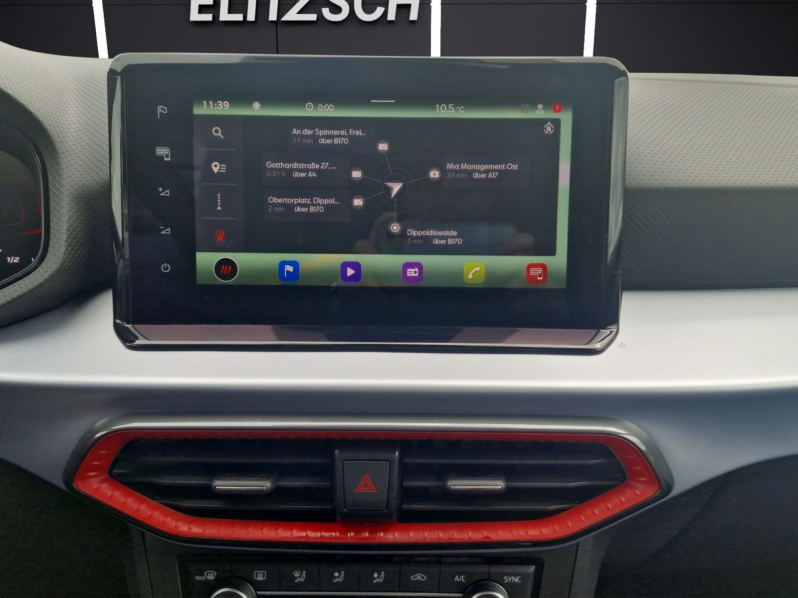 Fahrzeugabbildung SEAT Arona FR 1.0 TSI LED RFK ACC SH