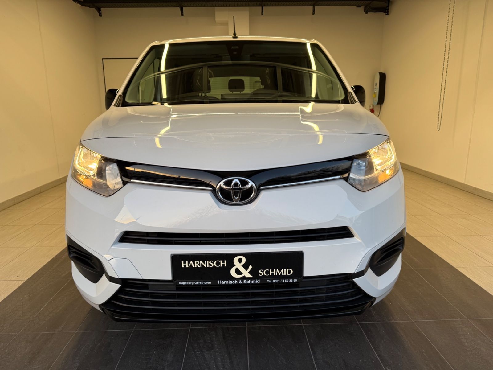 Fahrzeugabbildung Toyota Proace City Verso L1 Shuttle, Apple Car Play