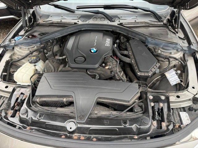 Fahrzeugabbildung BMW 318 D Touring Sport Line