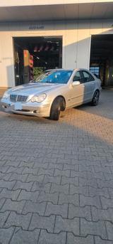 Mercedes-Benz mercedes c240 V6 - gebrauchte Mercedes-Benz C 240 aus dem Jahr 2002