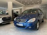 Mercedes-Benz MERCEDES-BENZ B 180 NGT (Benz/Metano) Unico Prop - Mercedes-Benz B 180: Ngt