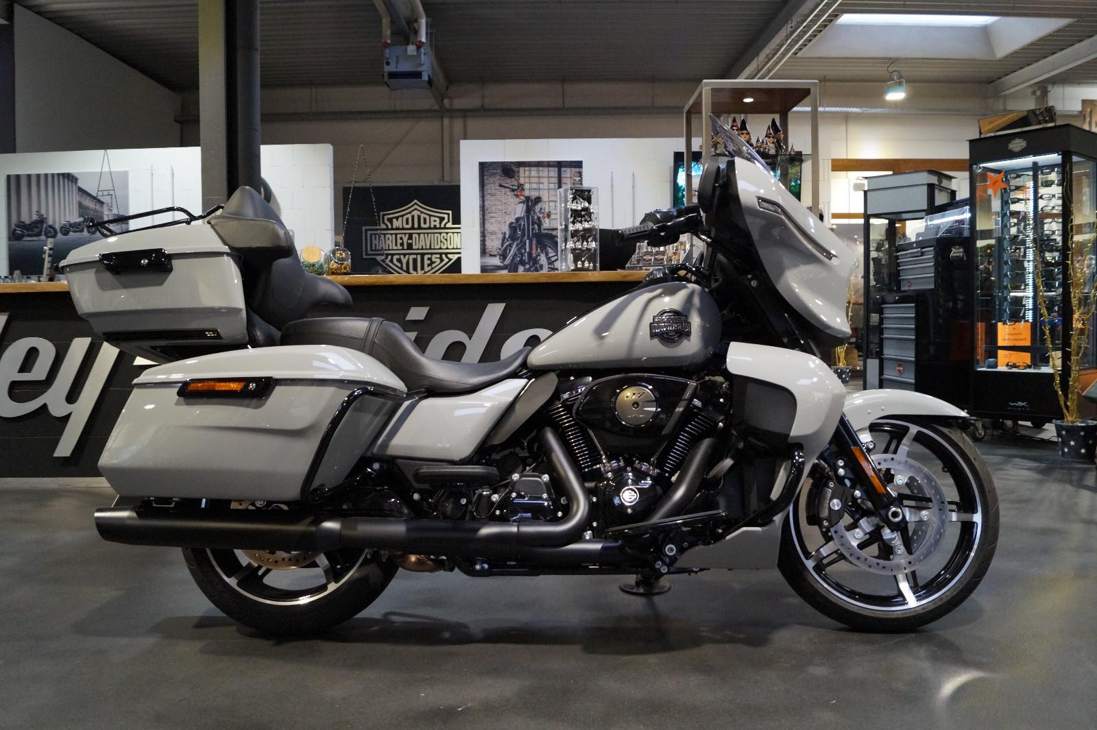Harley-Davidson STREET GLIDE ULTRA  FLHXU Touring Garantie