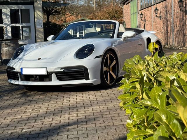 Porsche 911 Turbo Cabriolet Matrix LED  Ceramic Bose  pe