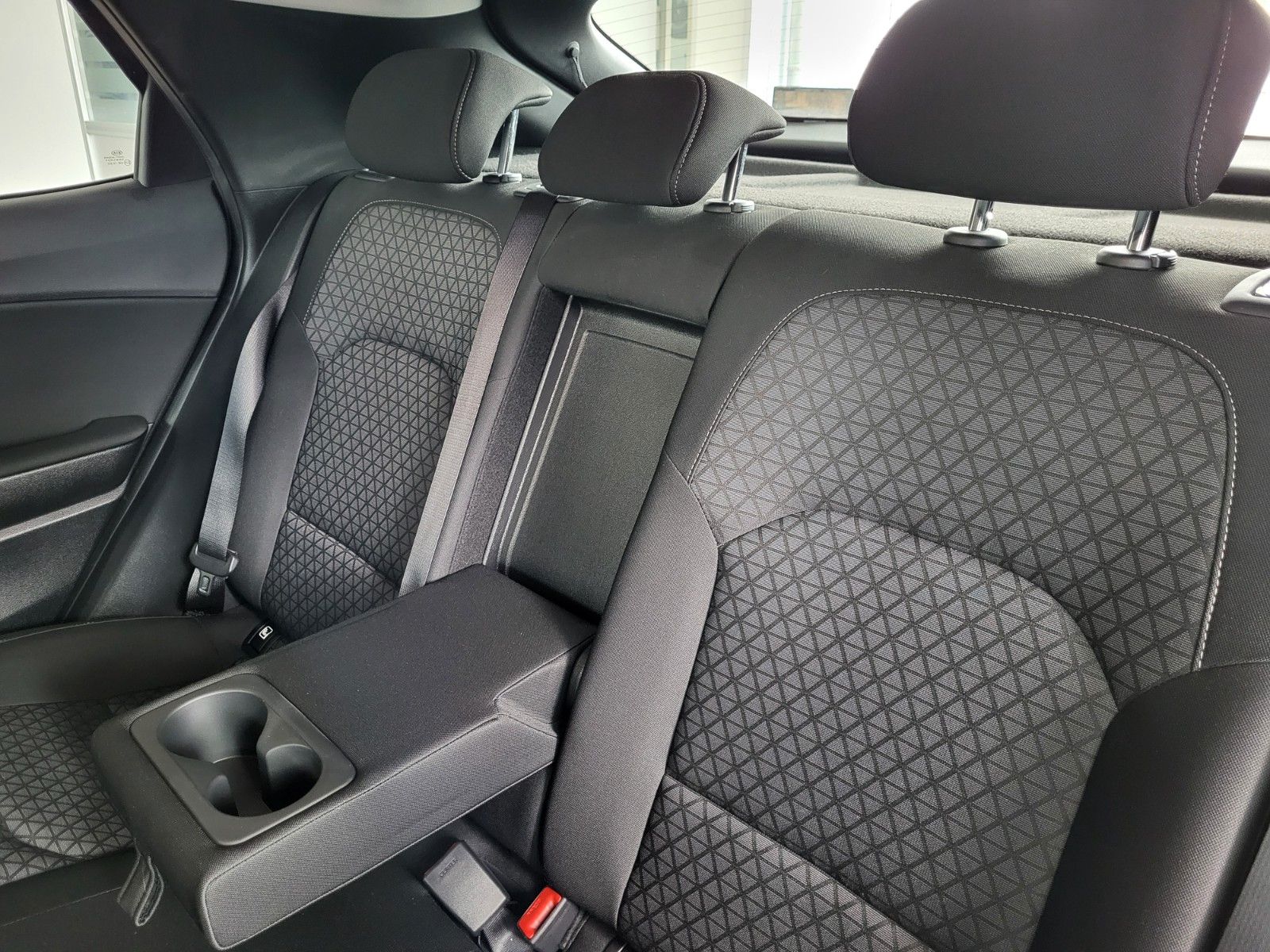 Fahrzeugabbildung Kia XCeed Edition 7 Lenkrad heizbar, Sitzheizung