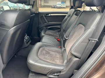 Audi Q7 - 12