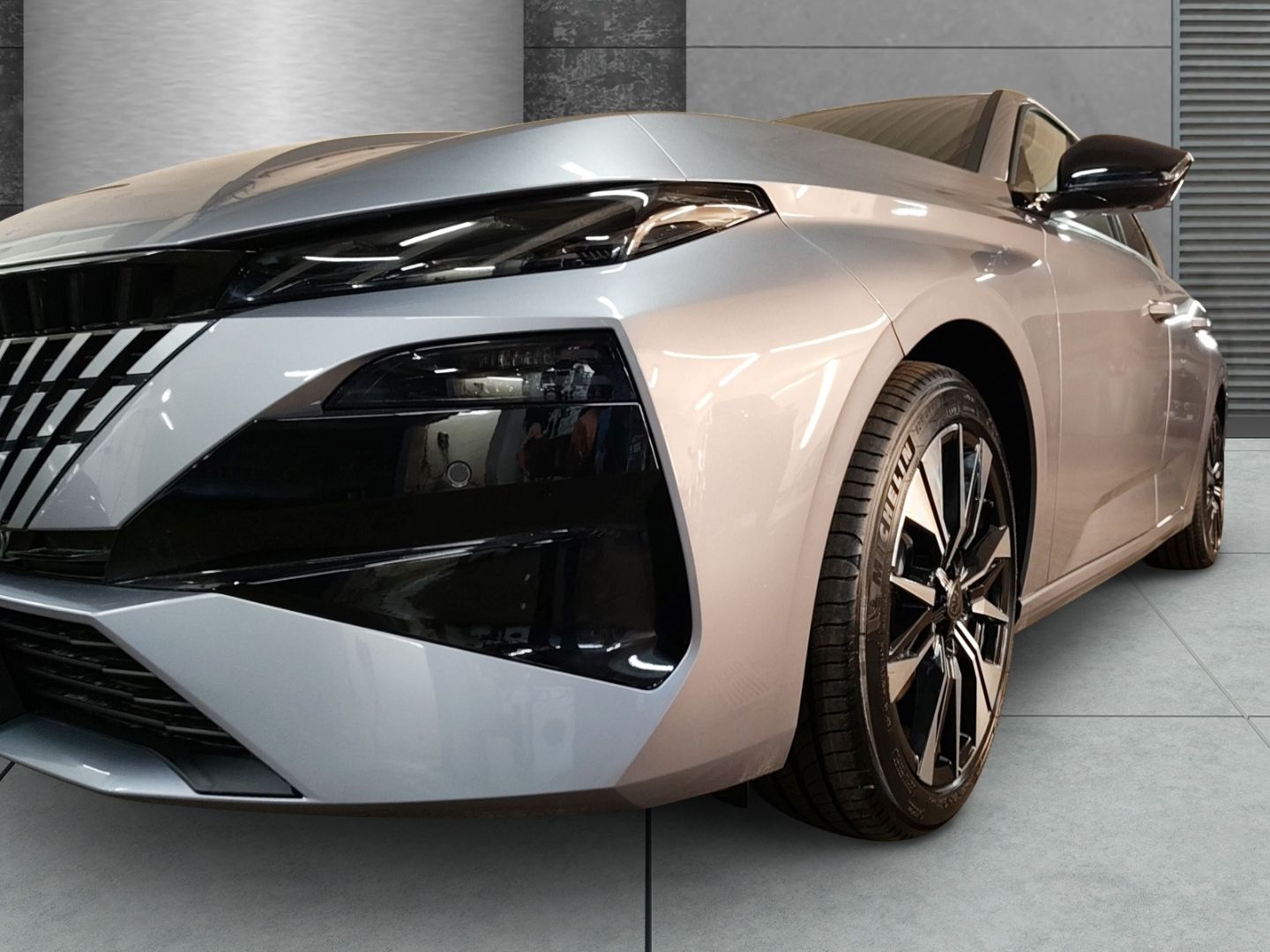 Peugeot 308 - Bild 4