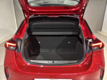 Fotografie 11 des Opel Corsa 1.2 Direct Injection Turbo GS