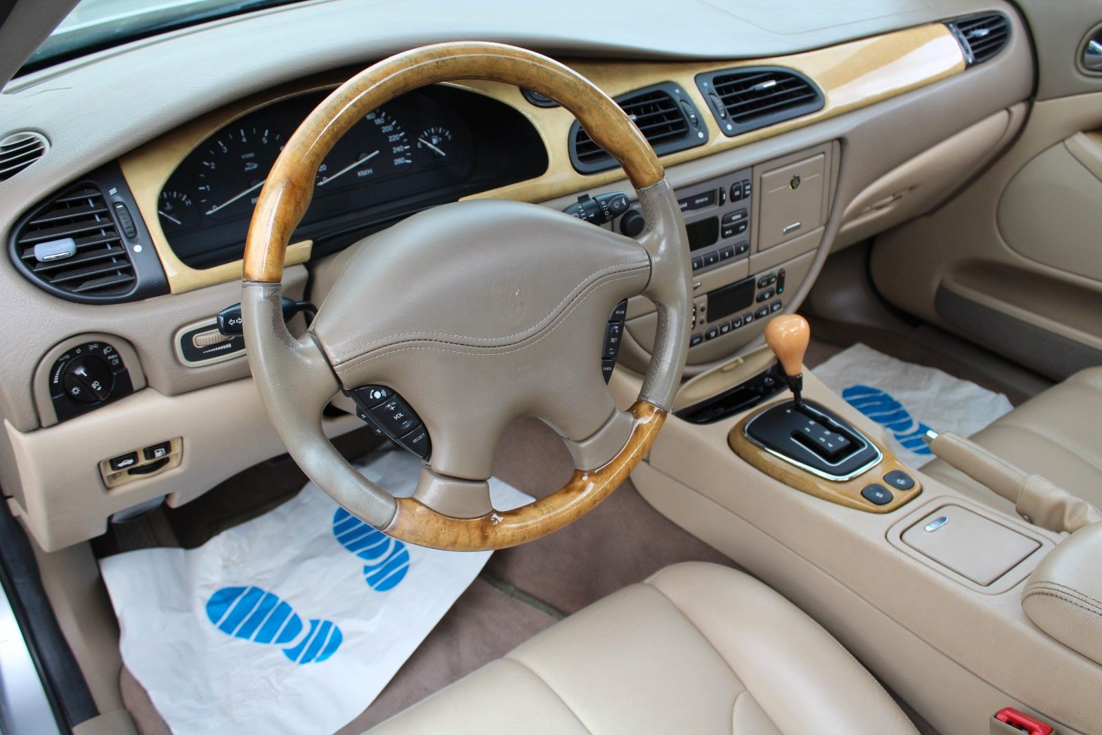 S-Type 3 L V6 Executive Rostfreiem Bestzustand!!