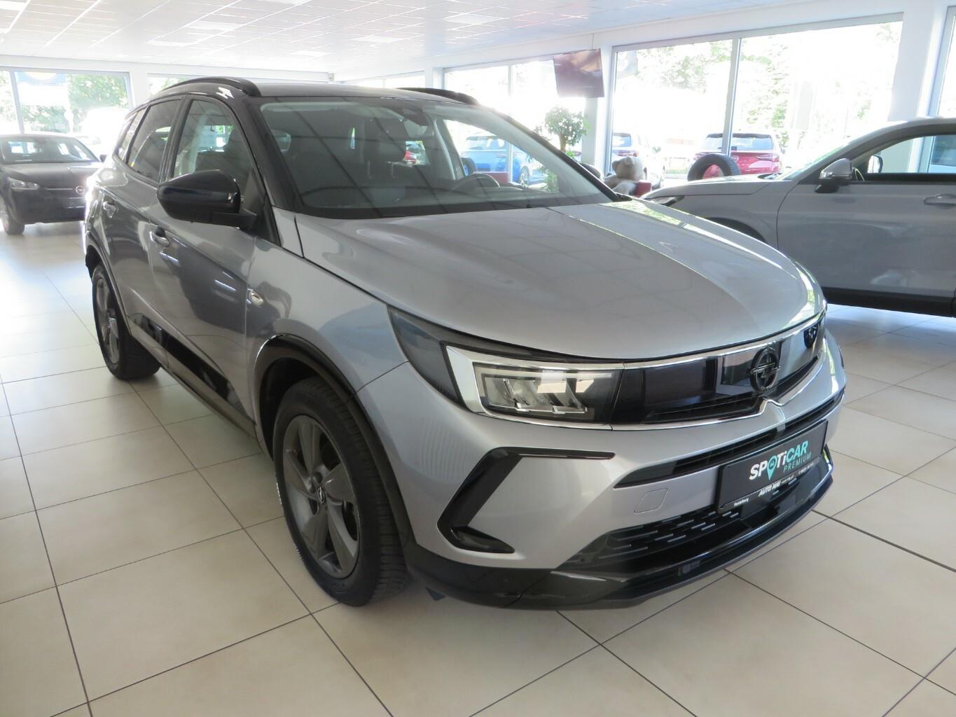 Opel Grandland 1,2 Turbo Automatik GS Line + Alcantar