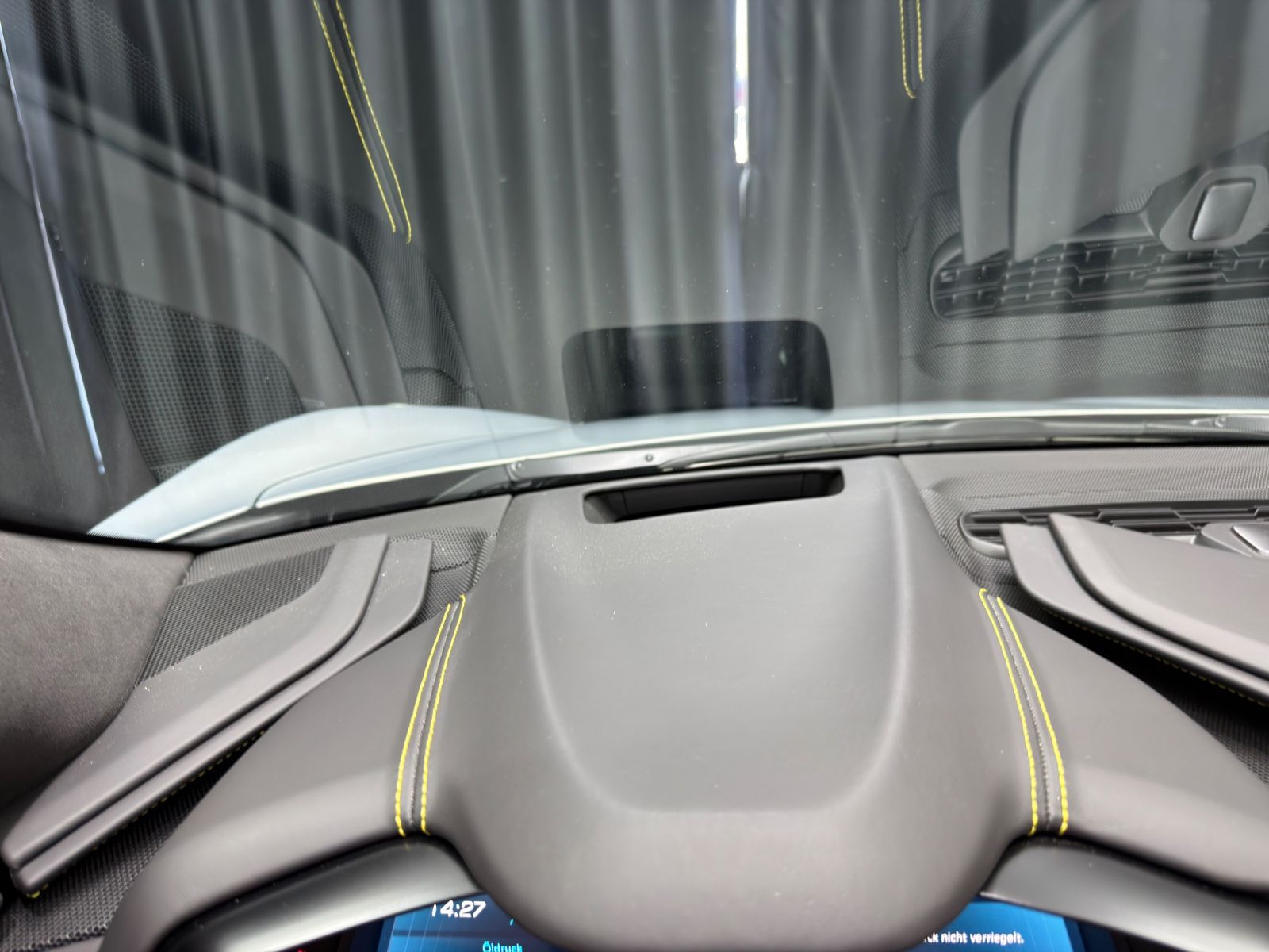 Fahrzeugabbildung Corvette C8 6.2 V8 Stingray 3LT Cabrio|CARBON|LIFT|VOLL