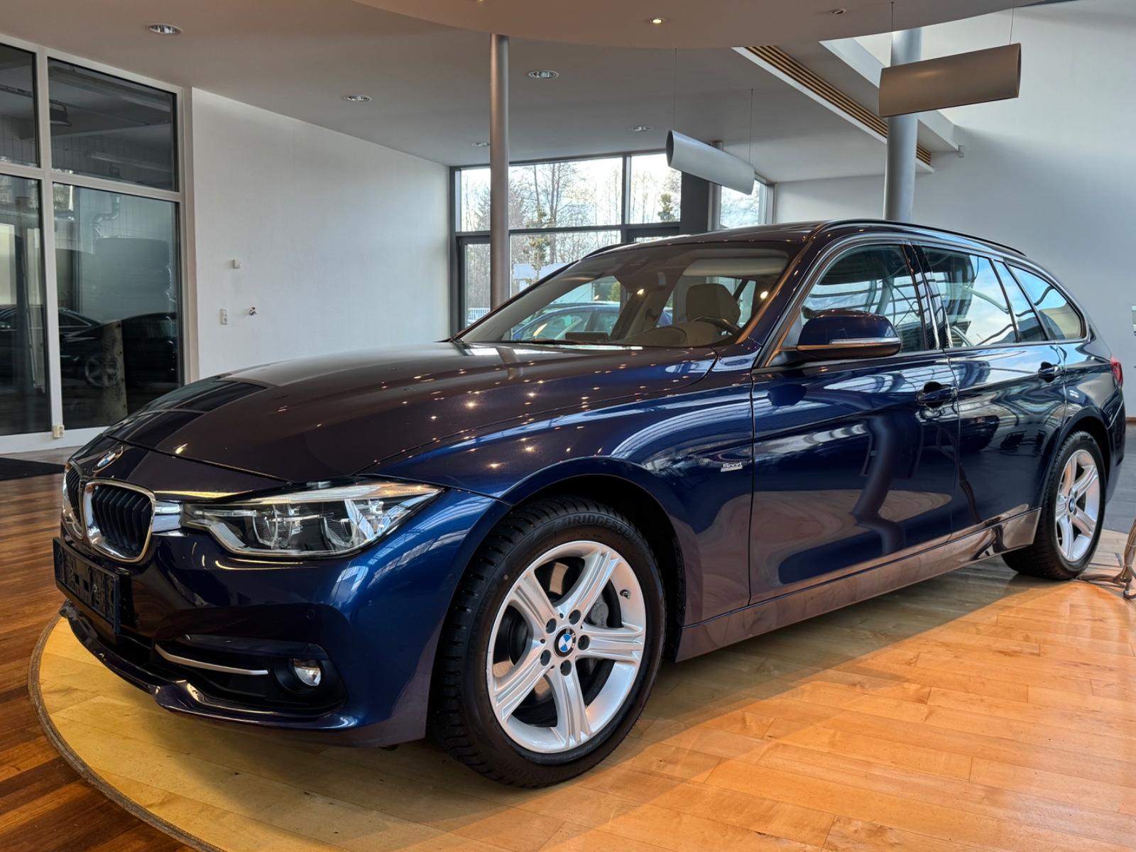 BMW 335 d xDrive Sport Line*HEAD UP* KEYLESS*F1*PANO