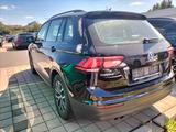 Volkswagen Tiguan Trendline BMT/Start-Stopp *3 Zonen Klima - Volkswagen Tiguan: Vollleder