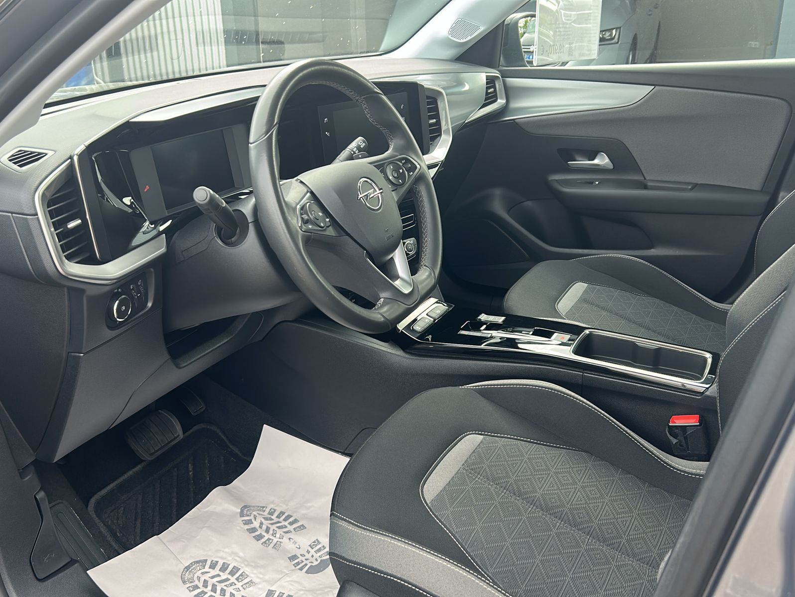 Fahrzeugabbildung Opel Mokka 1,2 Edition