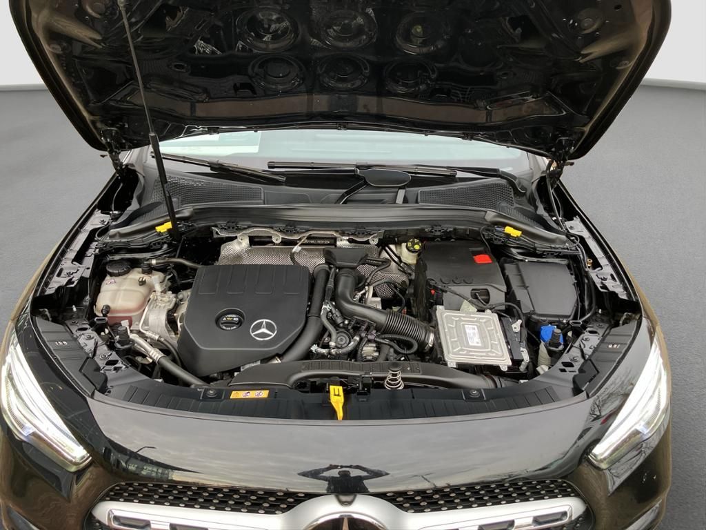 Fahrzeugabbildung Mercedes-Benz GLA 200 4M AMG*MBUX HIGH-END*PANO-SD*DISTR*360°