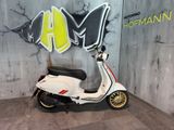 Vespa Sprint 125 Vespa Sprint Racing Sixties - VESPA SI