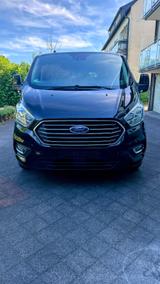 Ford Tourneo Custom 320 2.0 TDCi L2H1 Titanium 9-Sitz - Ford Tourneo Custom in Solingen