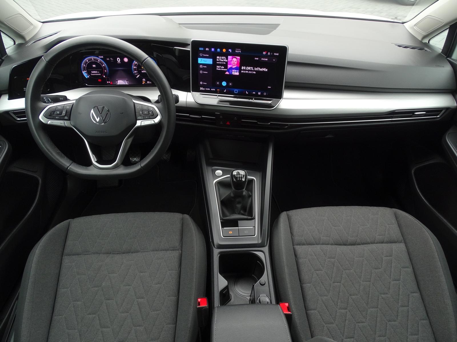 Volkswagen Golf VIII 16V TSI Life LED ACC Android Apple USB, миниатюра 9