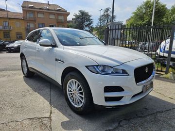 Jaguar F-Pace - 3