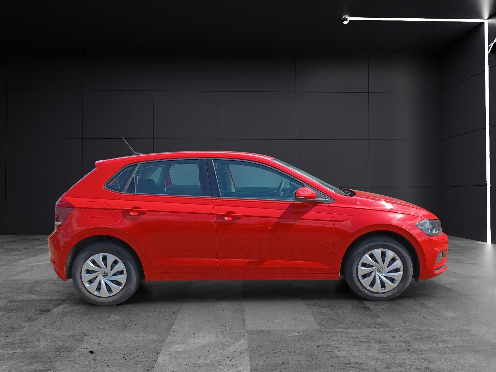 Fahrzeugabbildung Volkswagen Polo Comfortline Climatronic PDC SH App Connect