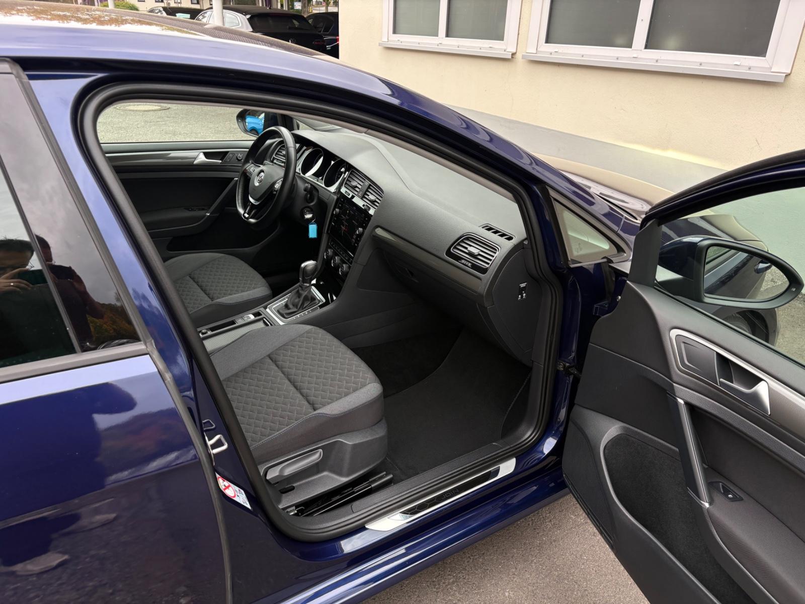 Volkswagen Golf VII Lim. DSG Join BlueMotion ACC/DAB+/LED