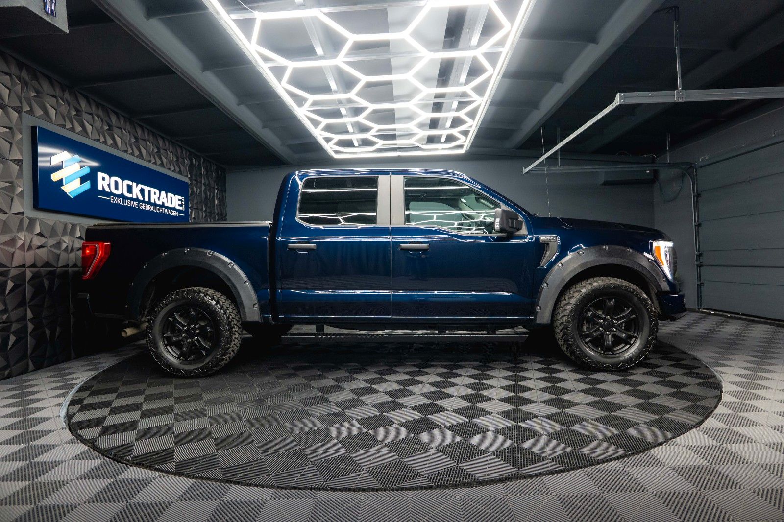 Fahrzeugabbildung Ford F150 5.0L V8 4x4 Offroad SuperCrew RAPTOR 19%