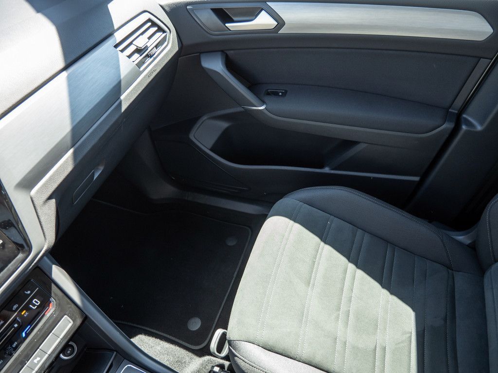Volkswagen Touran - Bild 16