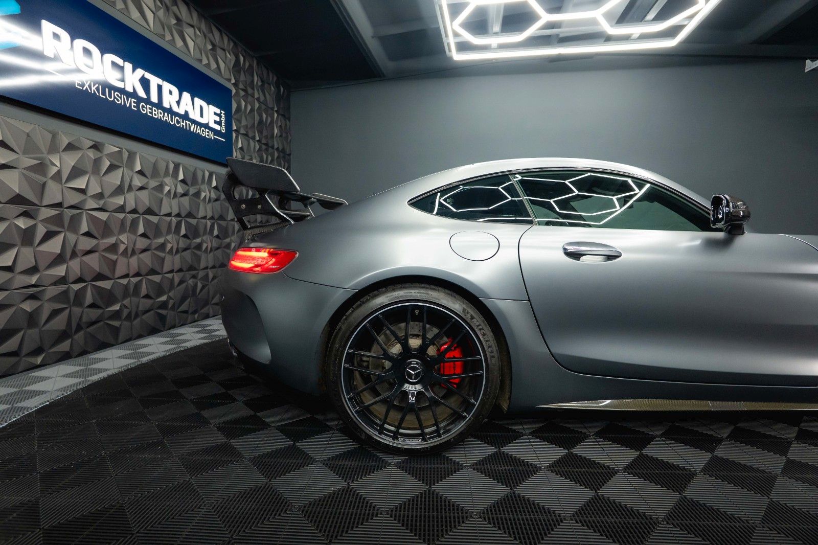 Fahrzeugabbildung Mercedes-Benz AMG GT C Performance Carbon *Burmester*Pano*LED*