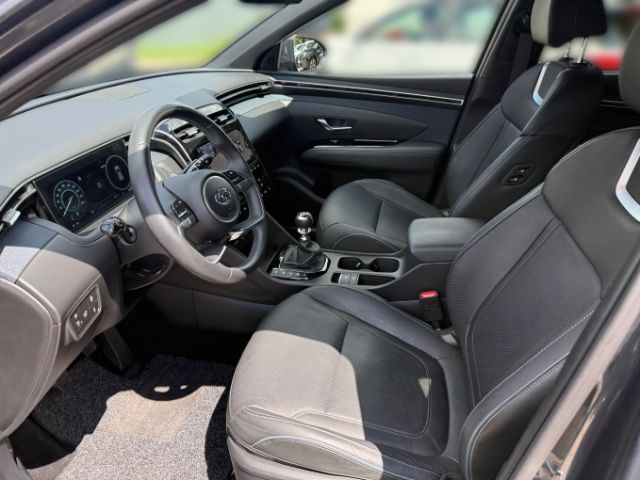 Fahrzeugabbildung Hyundai Tucson Prime Mild-Hybrid 1.6 Panodach Navi Leder