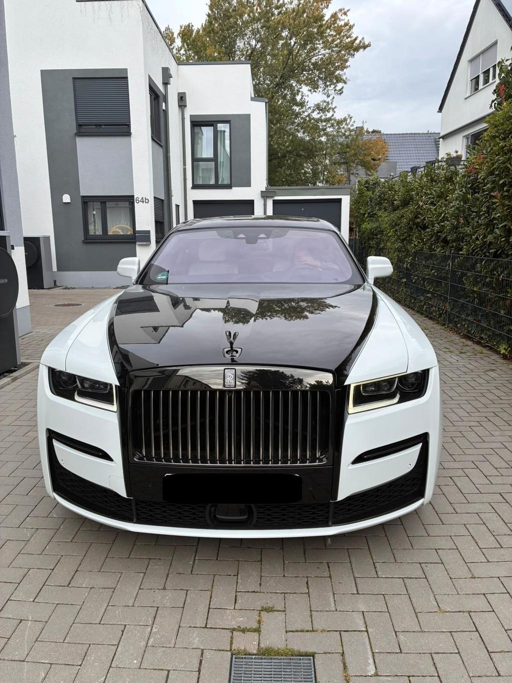 Rolls-Royce Ghost Black Badge