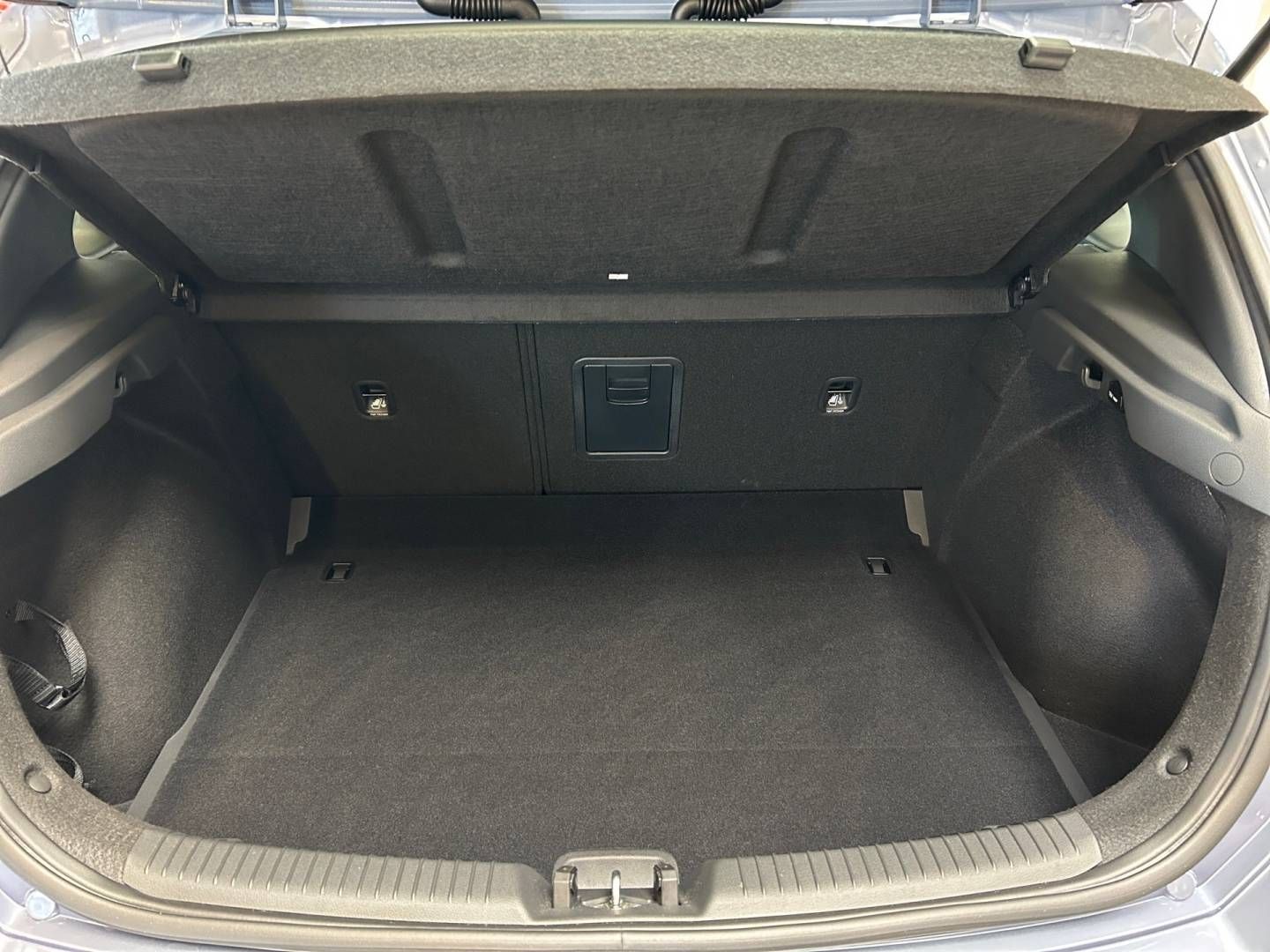 Fahrzeugabbildung Hyundai i30 FACELIFT| 5-Türer | Rückfahrkamera