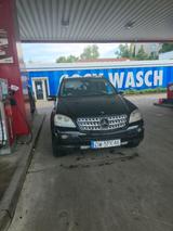 Mercedes-Benz Mercedes Ml320 cdi - Mercedes-Benz ML 320 in Berlin