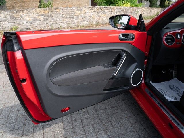 Beetle Cabriolet Sport TSI R-Line Navi Fender