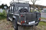 Land Rover Defender 110 Td5 Tomb Raider Crew Cab Original - Land Rover Defender: Crew Cab