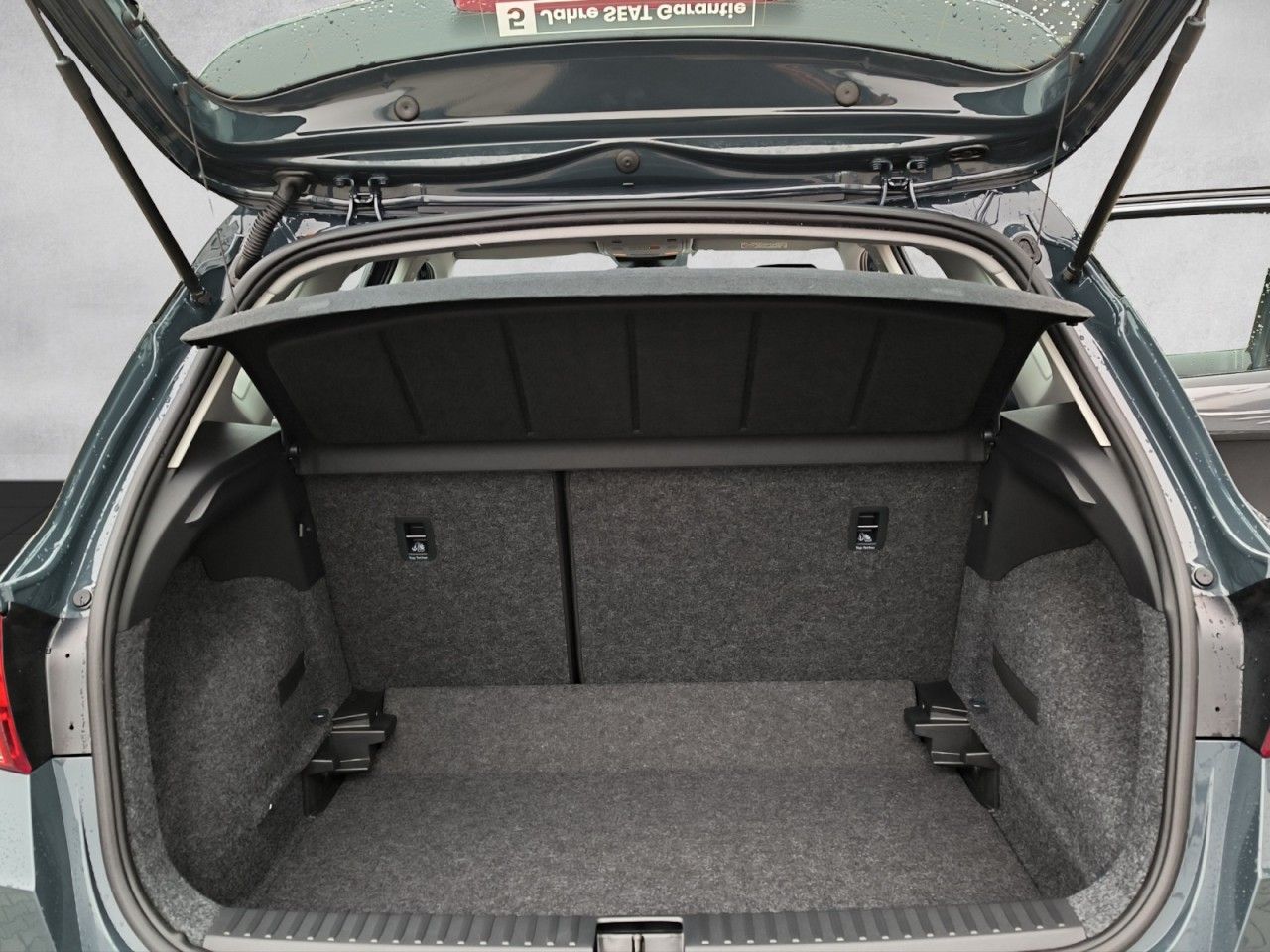 Fahrzeugabbildung SEAT Arona Reference - 5 Jahre Garantie